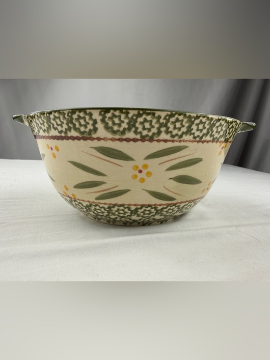 Temp-Tations Other - Temp-Tations Old World Green 1.5 QT Bowl